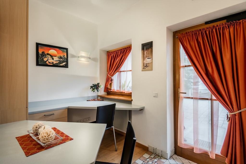 Taela Apartments San Cassiano  Exterior photo